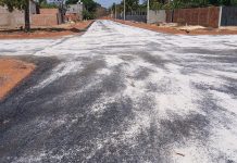 URBANIZAÇÃO: Prefeitura segue asfaltando a cidade; veja fotos da ação no bairro Conagro